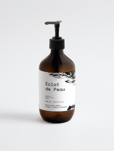 Éclat de Peau skincare bottle